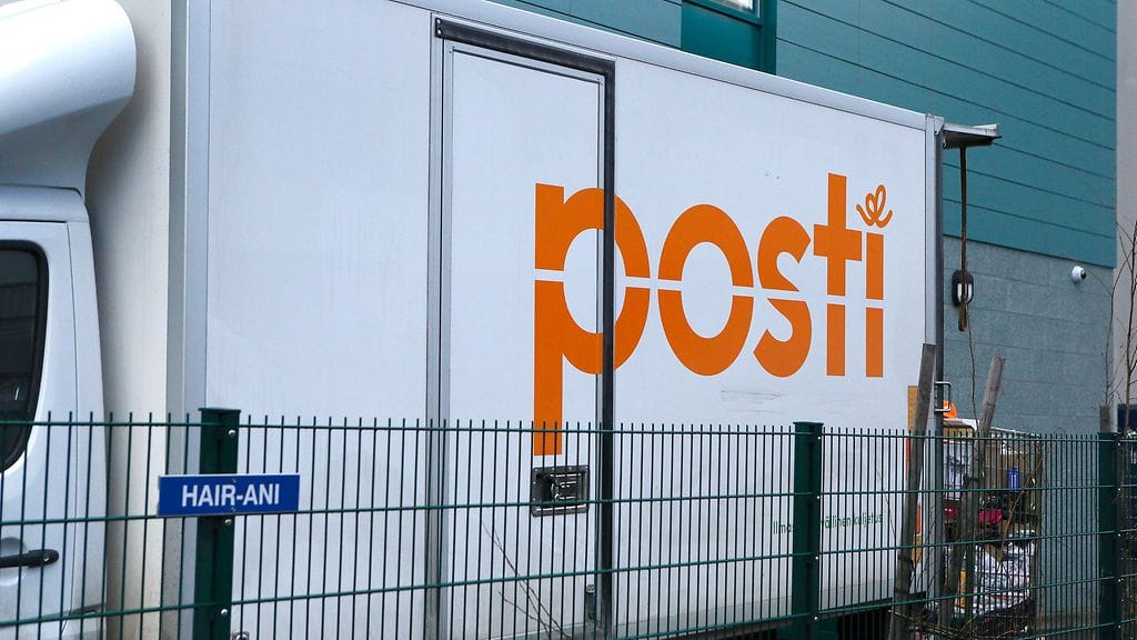 Rinteen mukaan hallitus aikoo lisäksi huolehtia, että työehtosopimusshoppailu loppuu Suomessa.