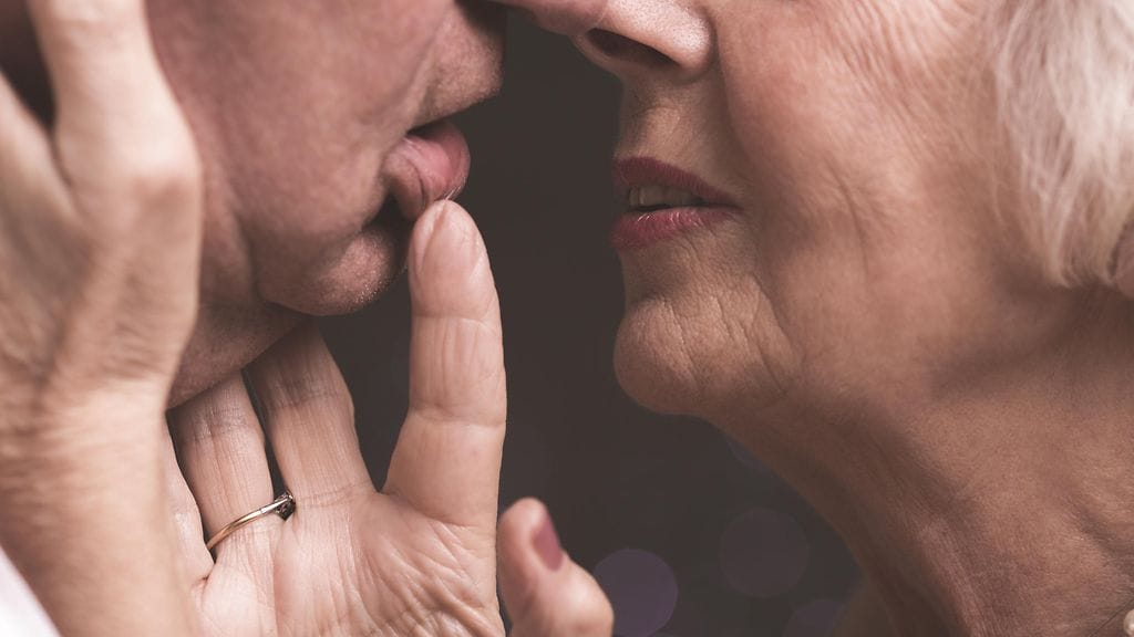 Vanhukset jäivät kiinni rivoista puuhista Yhdysvalloissa. Kuvituskuva.