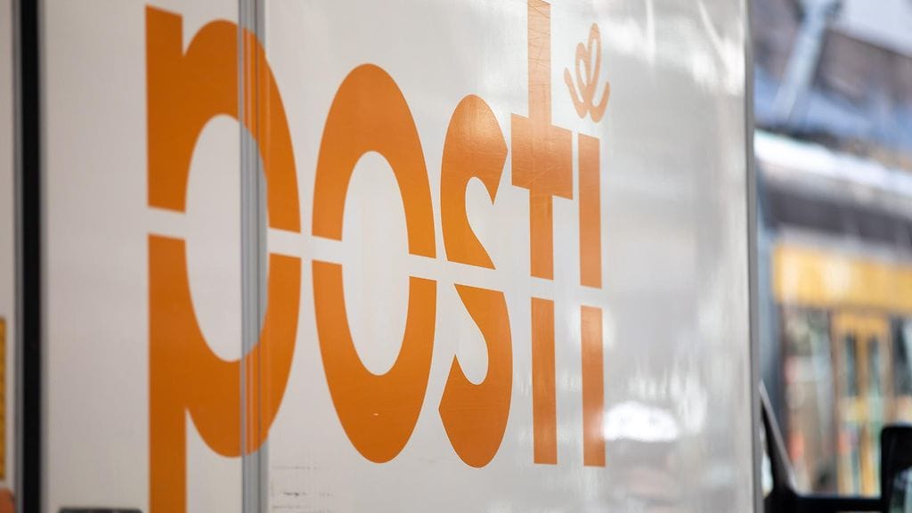 Turun Sanomat kertoi tänään Postin johdon mahdollisesti joulukuussa saatavasta erityisbonuksesta.