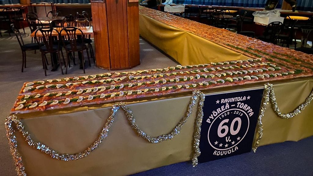 Nyt on leivällä mittaa! Yhteensä kokonaiset 60 metriä.