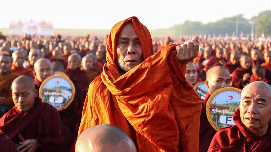 Munkit tulivat Thaimaasta ja Myanmarista.