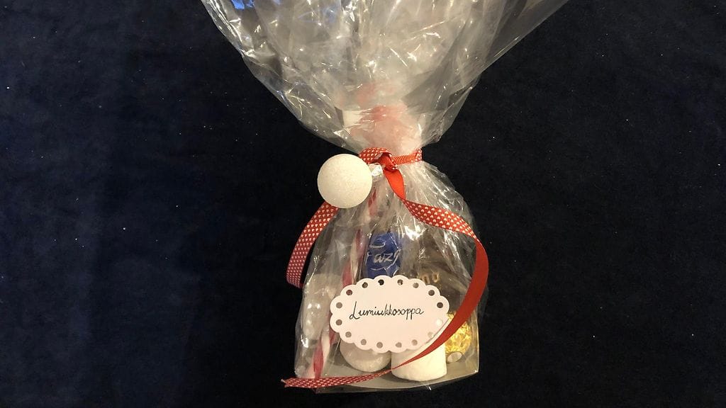 Lumiukkosoppa paketoitu