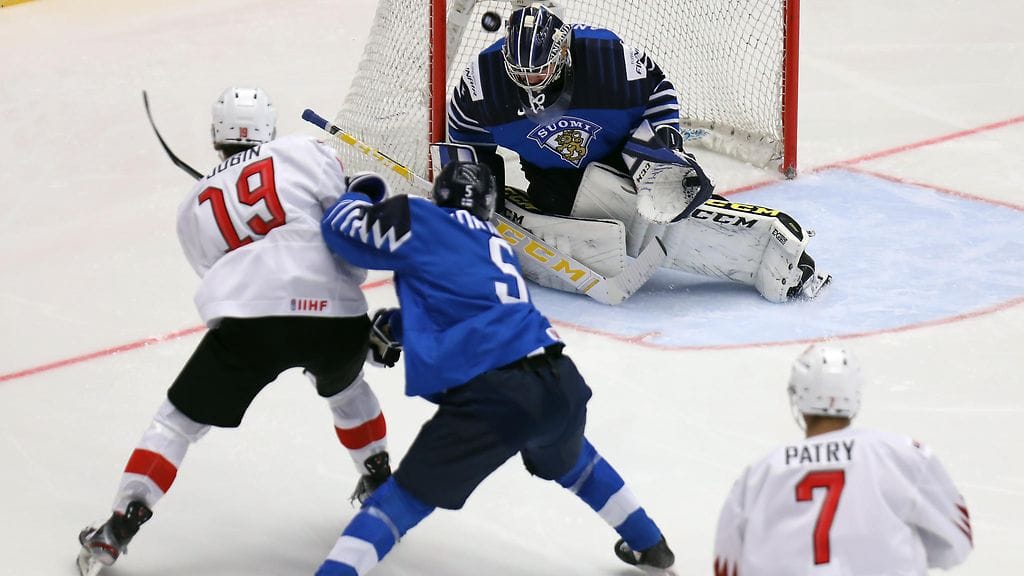 Sveitsi shokeerasi Nuoria Leijonia alkulohkon päätösottelussa.