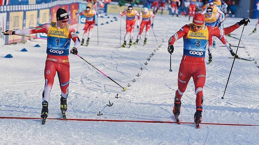 Johannes Hösflot Kläbo ja Aleksandr Bolshunov ovat paukuttaneet suutaan.