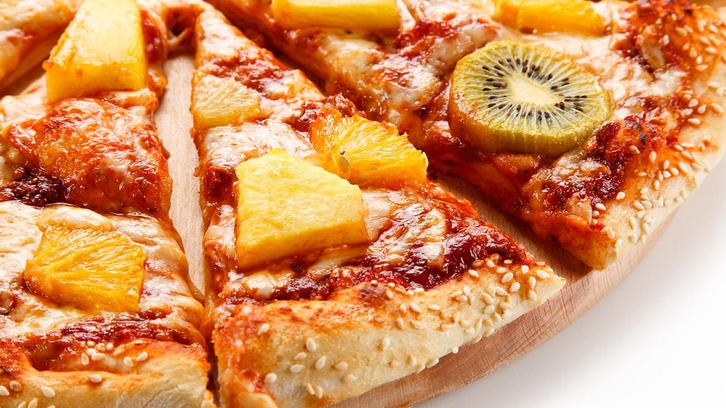 Kiiviä pizzassa? Ainakin Tanskassa täytettä on saatavilla pizzerioissa.