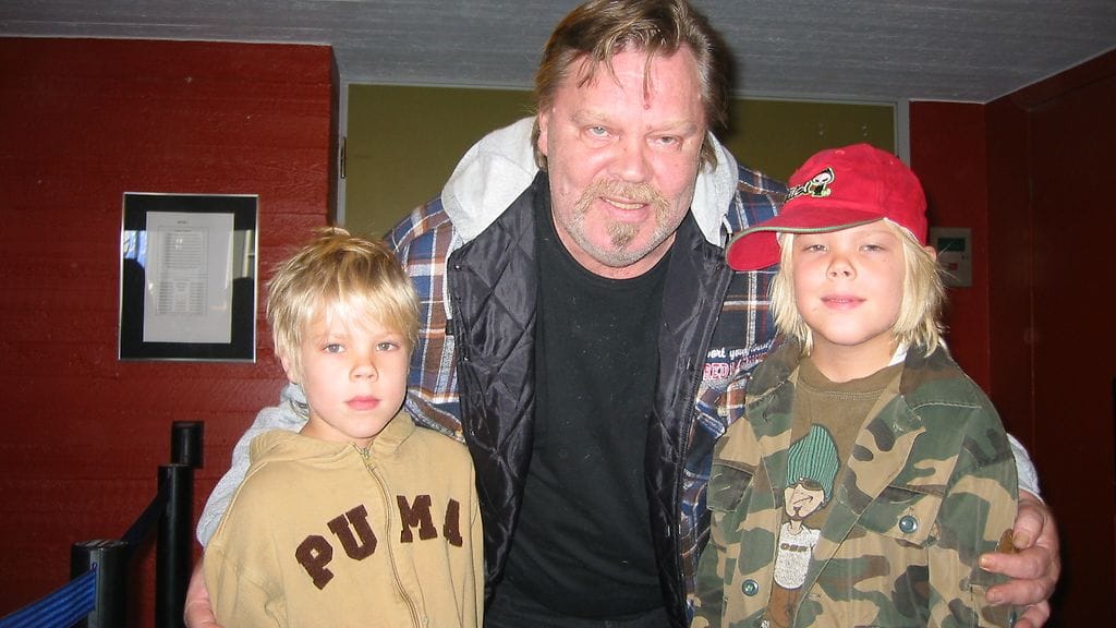 Vesa-Matti Loiri 2005 pojat Sampo ja Ukko, Kaksipäisen kotkan varjossa -kutsuvierasensi-ilta