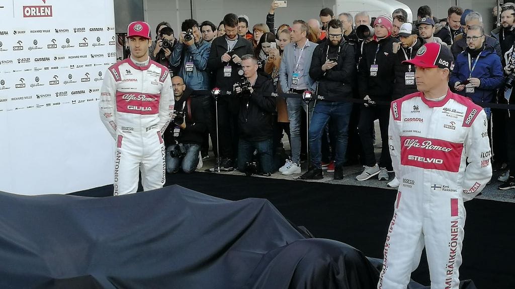 Kimi Räikkönen, Antonio Giovinazzi, Alfa Romeo 2020, Barcelona (1)