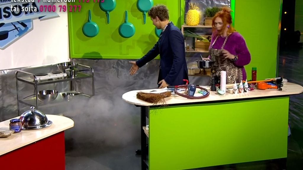 Salon Seija sytyttää Kokkisodassa huomaamattaan tulipalon.