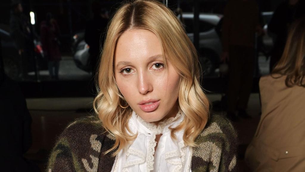 Kreikan ja Tanskan prinsessa Maria-Olympia on tuttu näky muotiviikoilla.