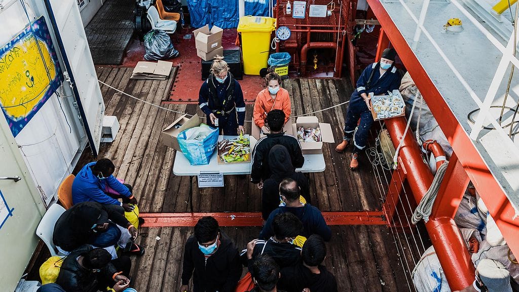 Ocean Viking -alus on aiemminkin pelastanut merihätään joutuneita siirtolaisia. Arkistokuva.