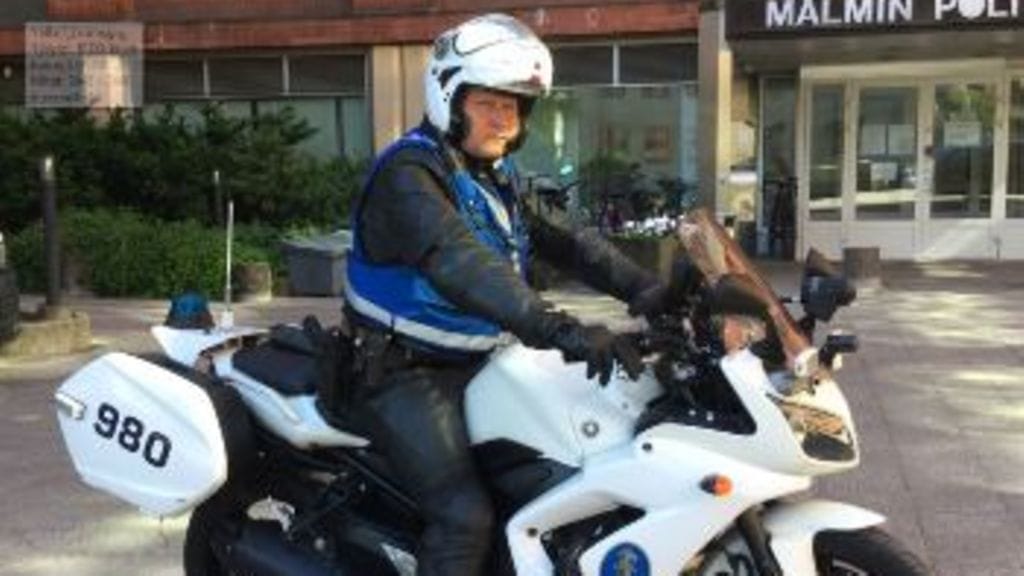 OMA, poliisimottoripyörä 3