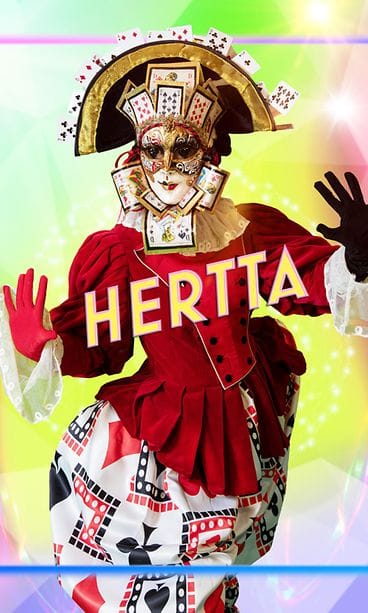 masked_singer_suomi_kausi_2_postikortit_hertta_01_kuvaaja_saku_tiainen