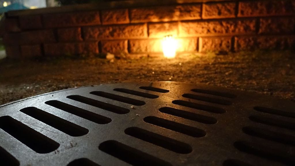 Pikku Huopalahden katukaivo, josta löytyi ruumis 12.11.2020 aamupäiivällä.