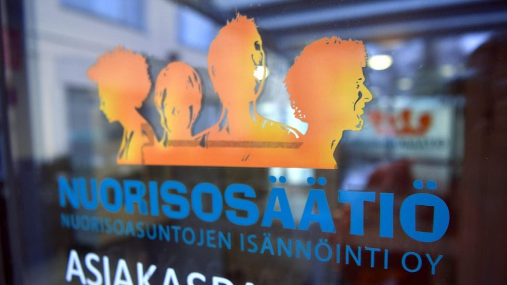 Käräjäoikeuden mukaan Haaro on ilmoittanut syyttäjälle peruvansa tunnustuksensa ja suostumuksensa asian käsittelemiselle tunnustamisoikeudenkäynnissä.