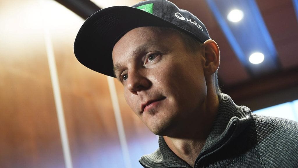 Petter Kukkonen on puhunut avoimesti yhdistetyn pukukikkailusta.