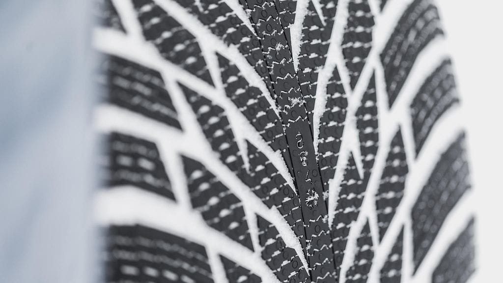 Osassa Etelä- ja Keski-Suomea herätään perjantaina ensilumeen, kertoo Ilmatieteen laitos.