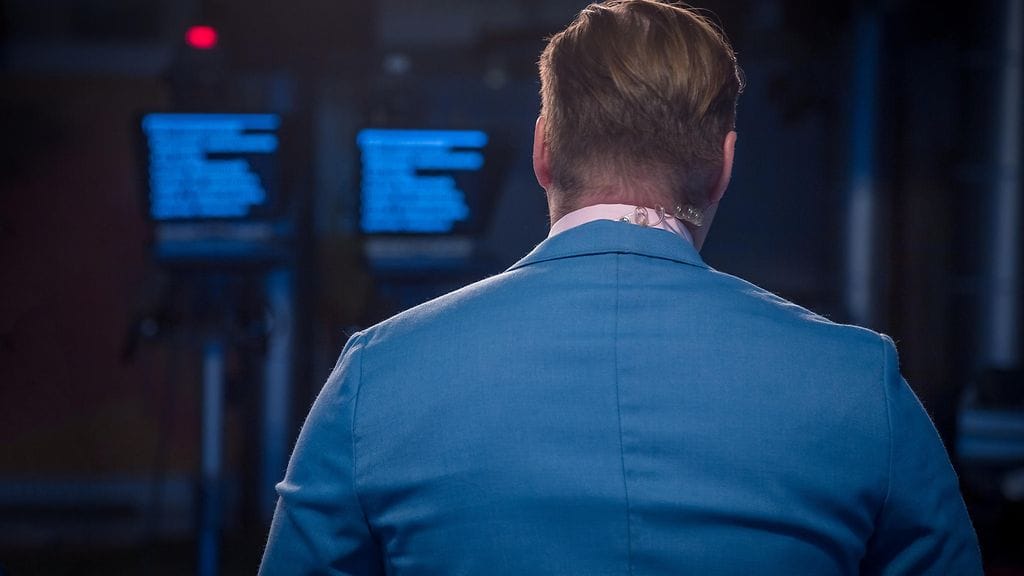 Jenkkitoimittajalle sattui hilpeä moka lähetyksessä. Kuvituskuva.