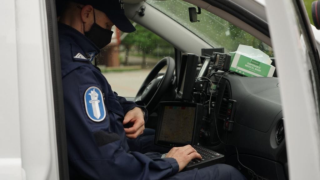 Poliisi etsi toista droonia Parikkalassa, mutta vihjetieto osoittautui virheelliseksi. Kuvituskuva.