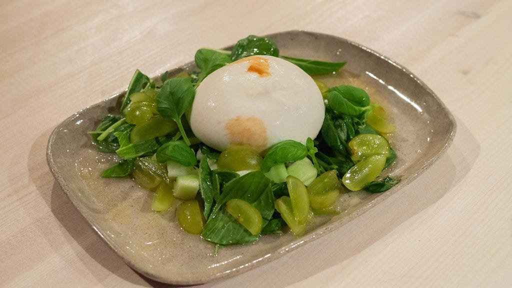 eps10_paatehtava_punainen_2_