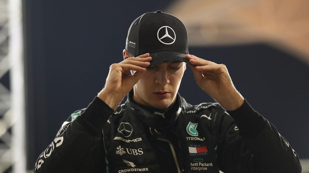 George Russell ajoi Mercedeksellä upeasti jo vuoden 2020 Sakhirin GP:ssä. Nyt hän virallisesti Mercedeksen kisakuski.