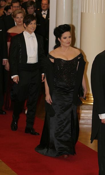 AOP Kaija Koo Linnan juhlat 2006