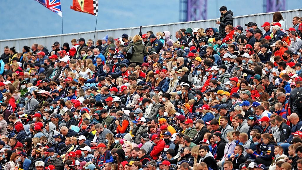 Venäjän GP veti paikalle hyvin yleisöä.