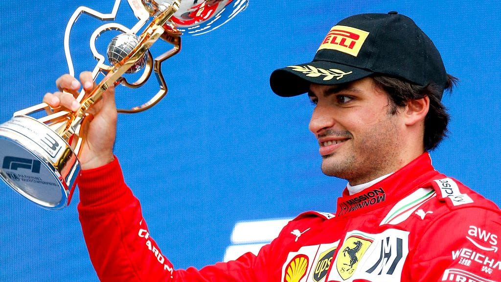 Ferrarin Carlos Sainz ajoi Venäjän GP:ssä kolmanneksi.
