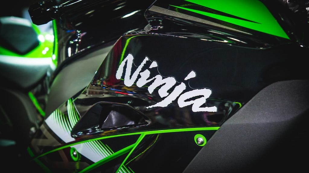 Kawasaki aikoo esitellä 400-kuutioiseen Ninjaan pohjautuvan hybridimallin.