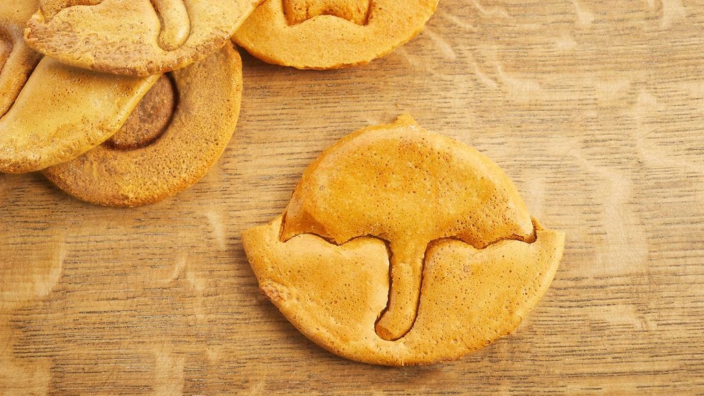 Tällaisia ovat dalgona-makeiset.