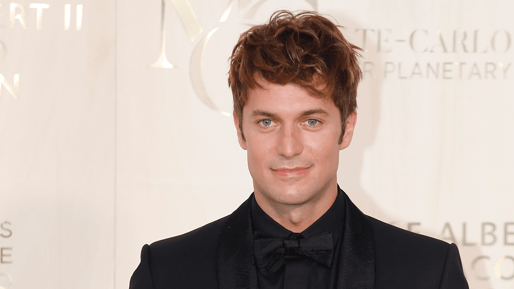 Lucas Bravo toivoo, että saisi monipuolisempia rooleja.