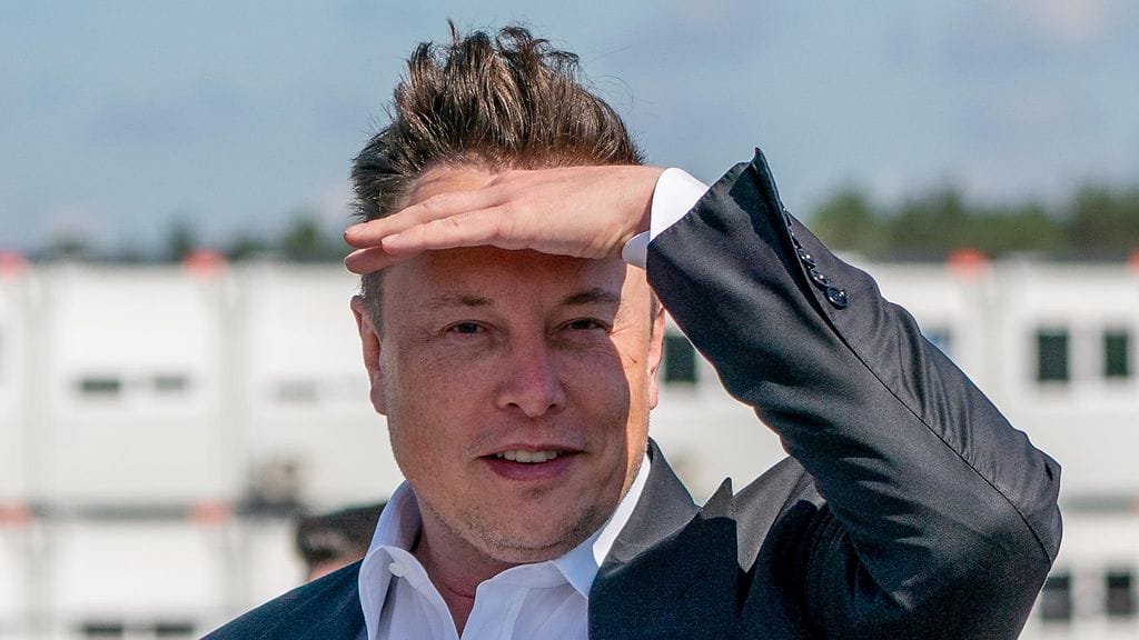 Mediatiedon mukaan Elon Musk pelkää, että Ukrainan pyrkimykset ajaa valloittaja pois Krimin niemimaalta saattaisi johtaa ydinsotaan. Kuvassa Elon Musk.