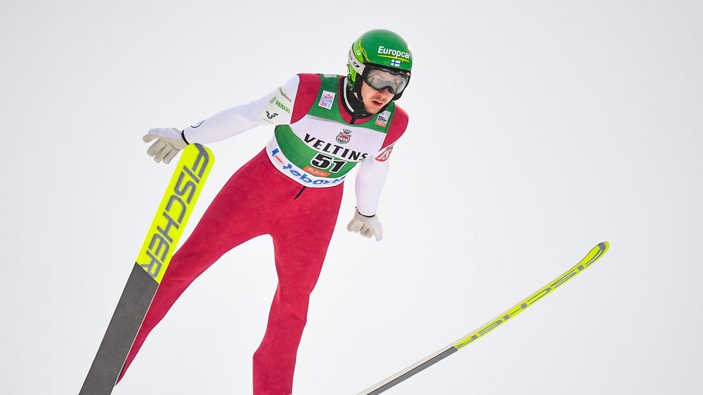 Ilkka Herola joutui jäämään pois viikonlopun maailmancupin kilpailusta, koska hänen pcr-testinsä näytti positiivista tulosta.