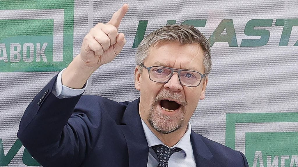 Jukka Jalonen antoi Kiinan viranomaisille kovaa kritiikkiä.