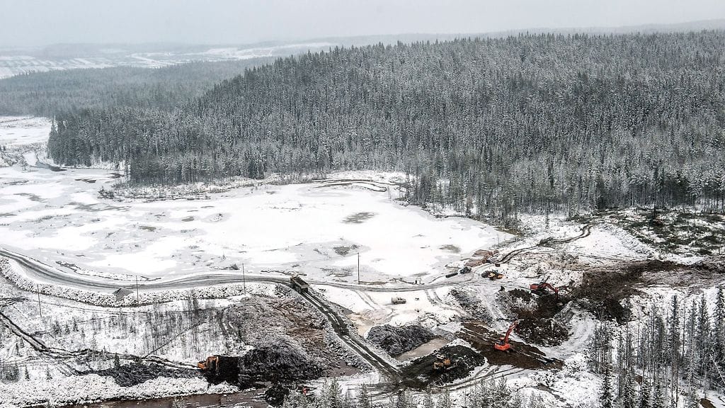 Vaatimukset kohdistuivat Talvivaara Sotkamo -yhtiön konkurssipesään, kaivoksen toimintaa jatkamaan perustettuun Terrafameen sekä Talvivaaran johtohenkilöihin.