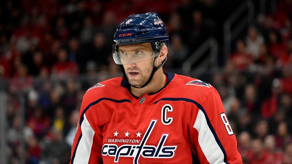 Aleksandr Ovetshkin jäi neljä maalia pakkasen puolelle Washingtonin tappiossa.