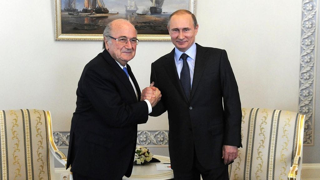 Sepp Blatter ja Vladimir Putin ystävystyivät vuosien saatossa.
