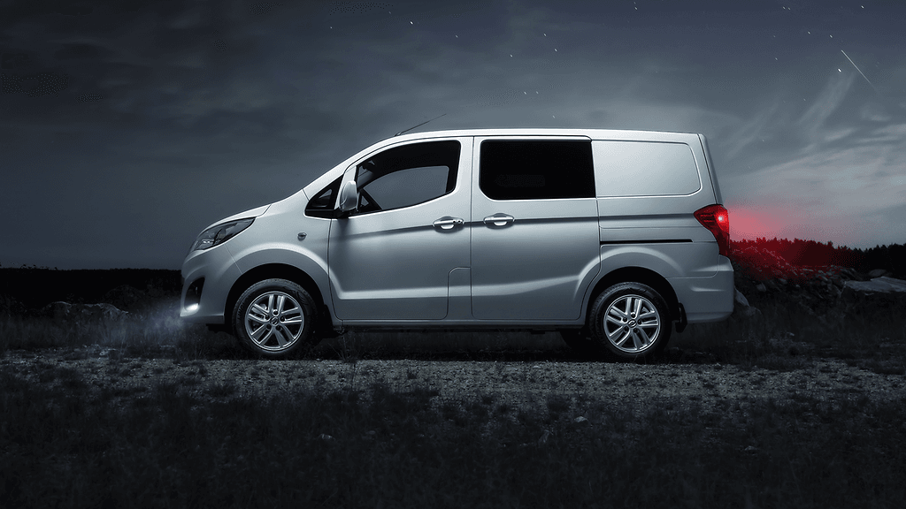 Ensimmäiset BYD T3 -sähköpakettiautot ovat jo saapuneet Suomeen. Kiinan suurin sähköautovalmistaja BYD valmistaa myös sähköbusseja, joita on käytössä Suomessakin.