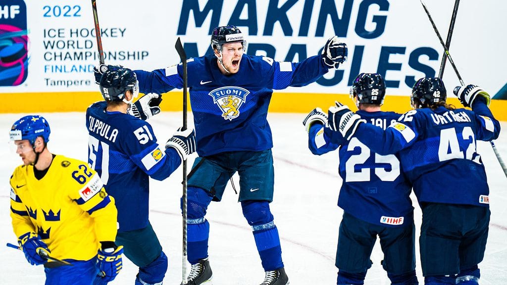 Suomen avausmaalin tehnyt Mikko Lehtonen syötti Sami Vatasen viimeistelemän Leijonien 2–1-maalin Ruotsia vastaan.
