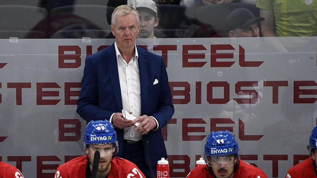 Kari Jalonen oli pettynyt tshekkipelaajien kurittomuuteen.