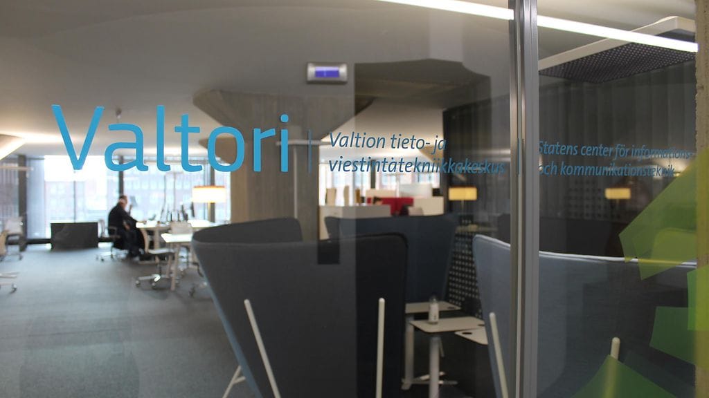 Hyökkääjän suurin saalis on sähköpostiosoitteet, joiden avulla voidaan tehdä kohdennettua tietojen kalastelua.