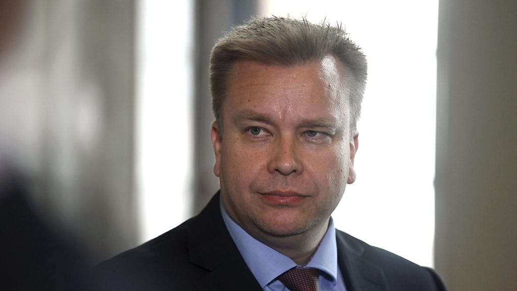 Jatkamme tukeamme, yhdessä kumppaniemme kanssa, Kaikkonen toteaa.