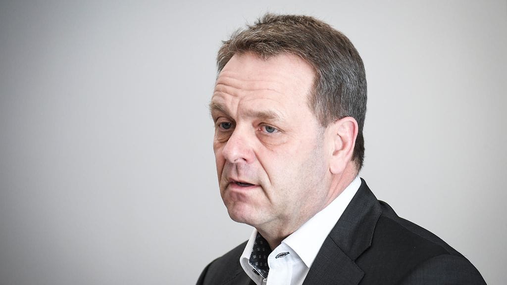 Olympiakomitean puheenjohtajan Jan Vapaavuoren mukaan linjausta suhteessa venäläisurheilijoihin ei ole syytä muuttaa.