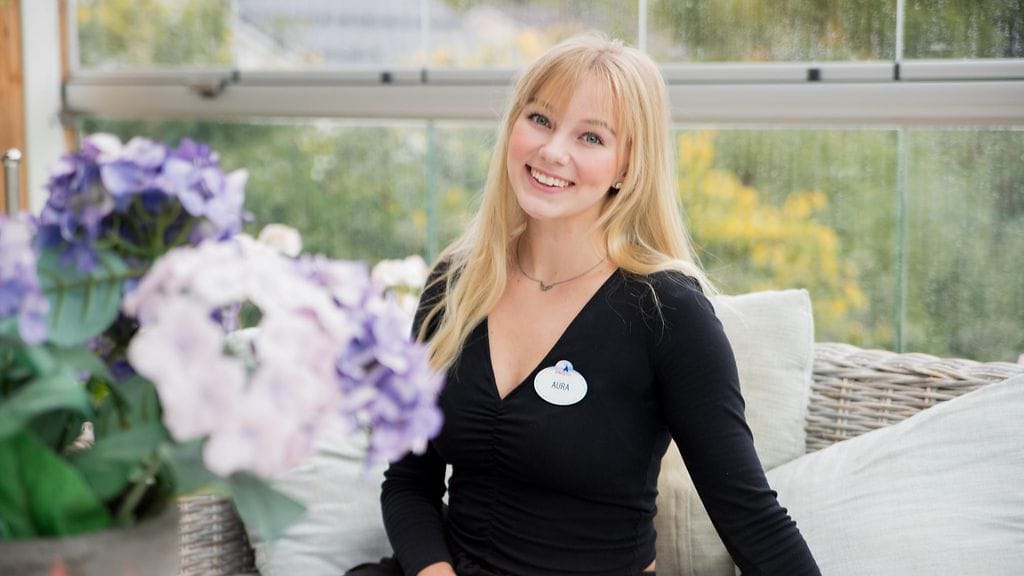 AURA MIKKONEN 1