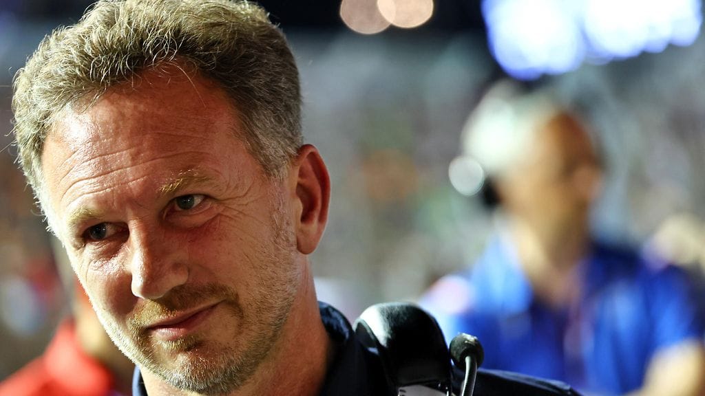 Tallipäällikkö Christian Horner on joutunut kohun keskiöön Red Bullilla.