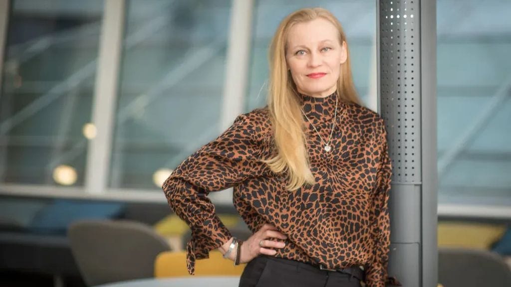 Julkisalan koulutettujen neuvottelujärjestö Jukon toiminnanjohtaja Maria Löfgren, 54, on Akavan uusi puheenjohtaja.