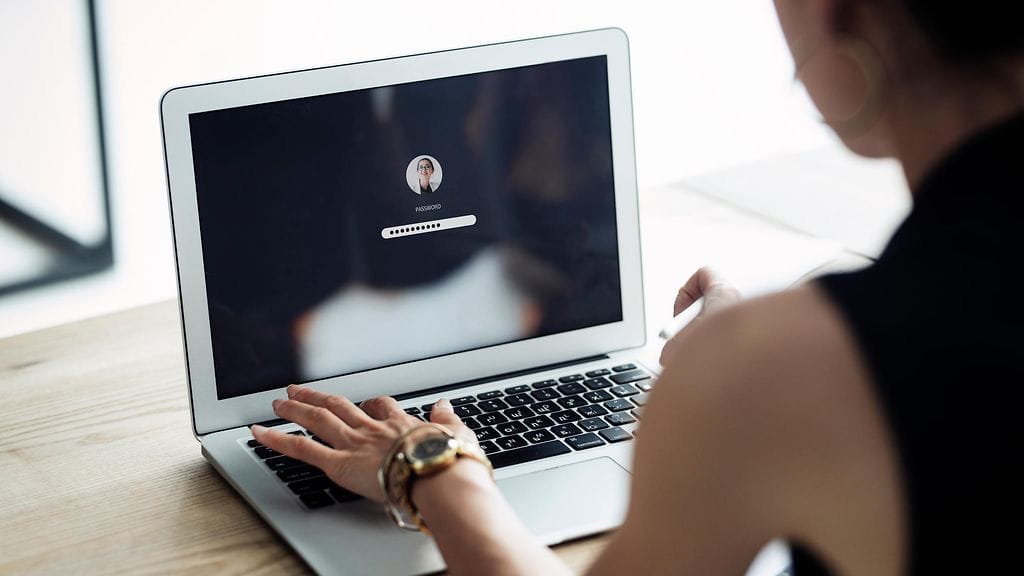 Matkahuolto kehotti käyttäjiään vaihtamaan salasanojaan. Kuvituskuva.