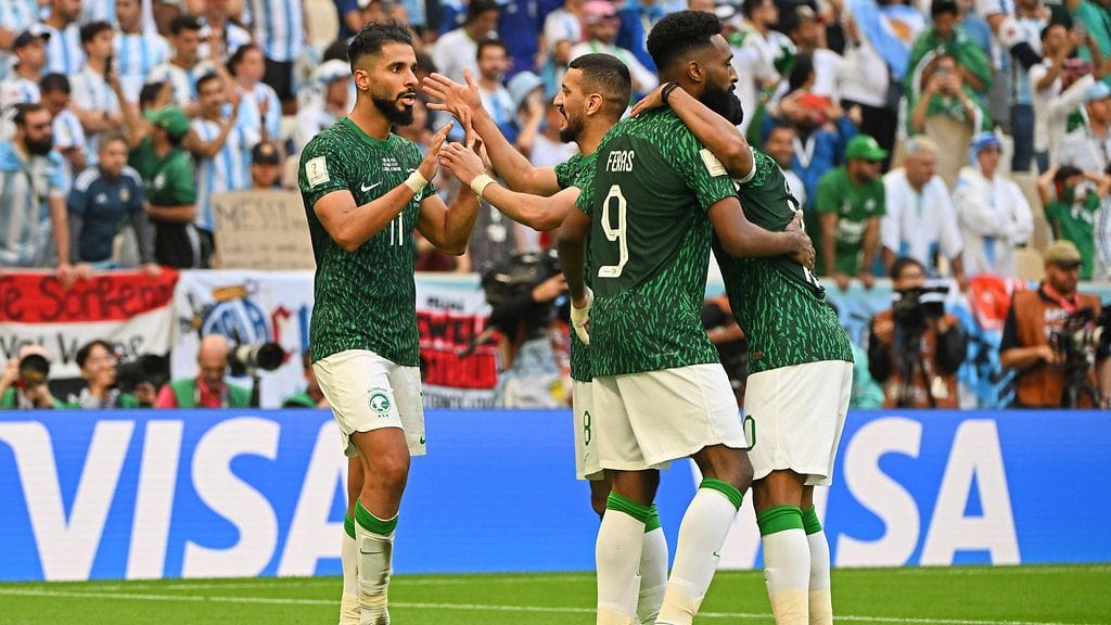 Saudi-Arabia järjesti jättiyllätyksen jalkapallon MM-kisoissa.