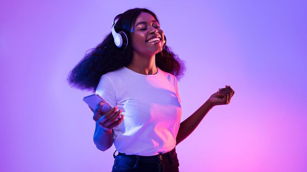 kuulokkeet, kuunnella musiikkia