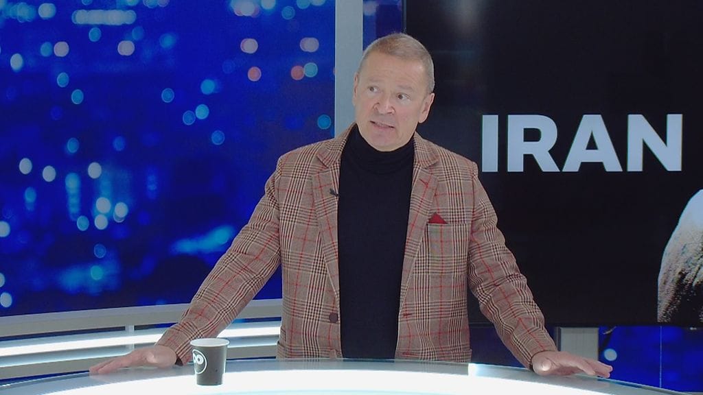 Lähi-idän tutkimuksen professori Hannu Juusola.