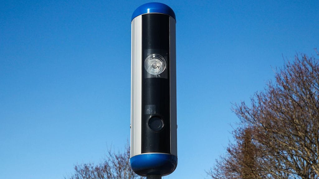 Kuvituskuvan nopeusvalvontakamera ei liity juttuun.